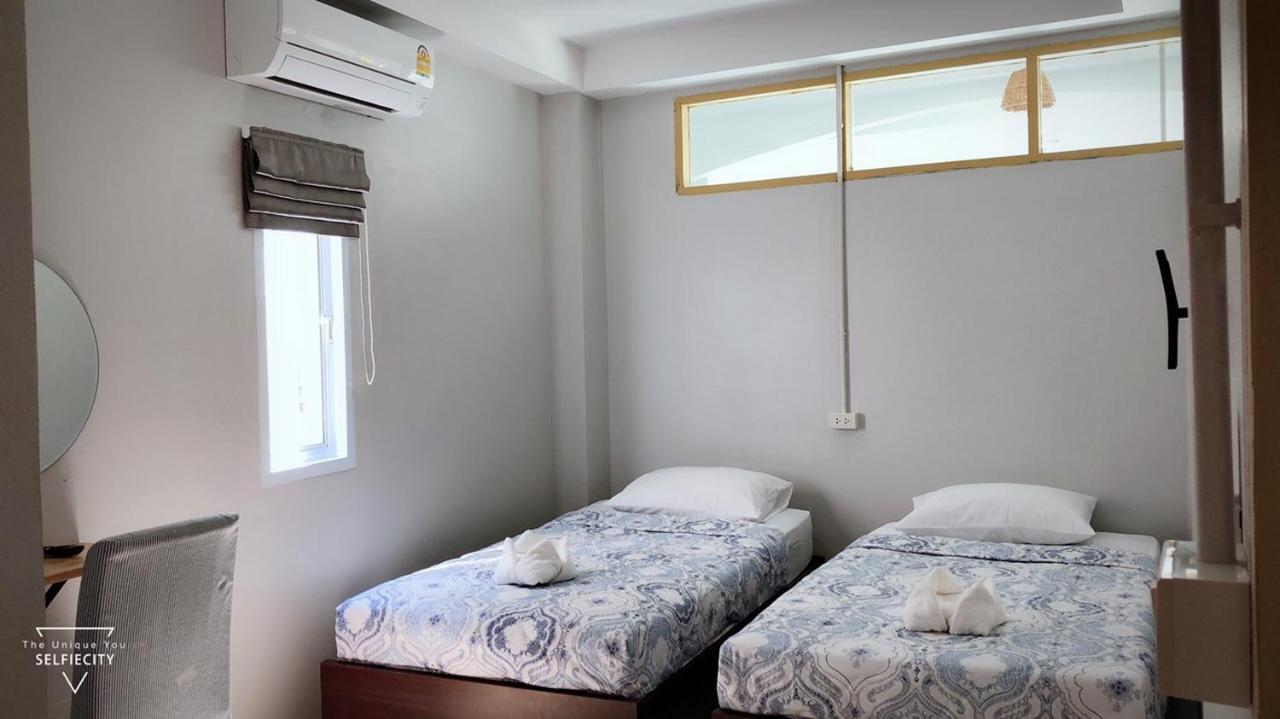 Ler Hostel 65 Chaweng  Exterior photo